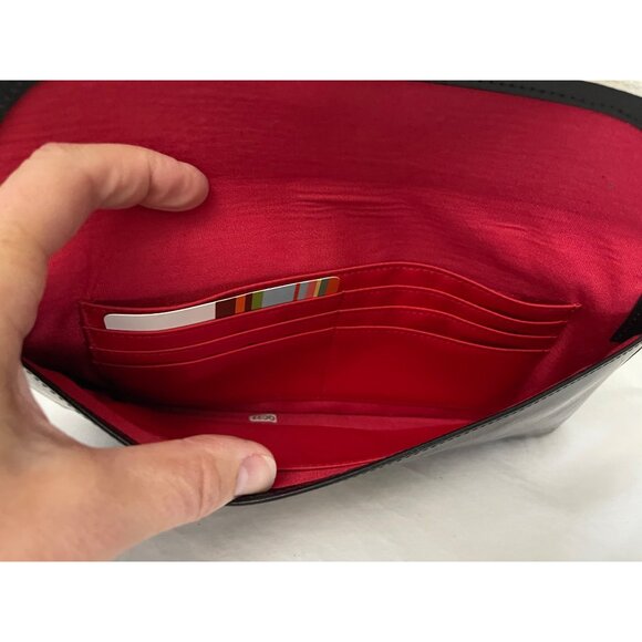 Hobo International Black & Cream Leather Clutch With Snap & Zip Closures - Picture 4 of 9